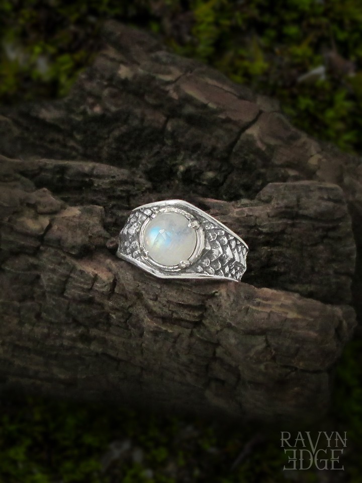 Unique Engagement Ring, Leaf Ring With Moonstone | Benati