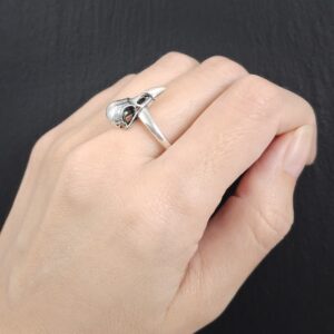 Small Raven Skull Ring